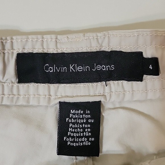 Calvin Klein Jeans shorts cream color size 4 - Picture 4 of 5